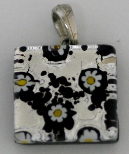 Murano Glass Moderno ( 0.75 x 0.75 in.) # 07 - Click Image to Close
